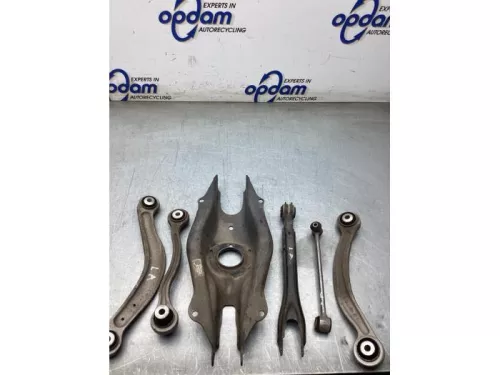 Draagarm links-achter-8285141