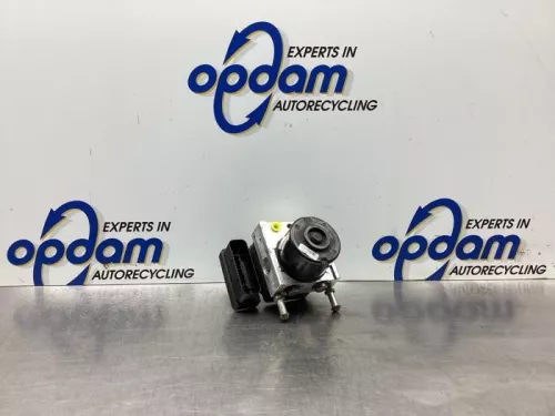 ABS Pomp-7879202