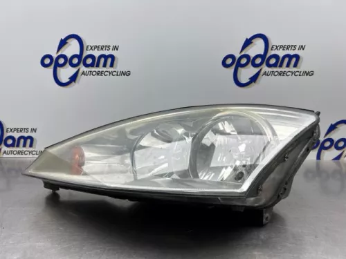 Koplamp links-8335455