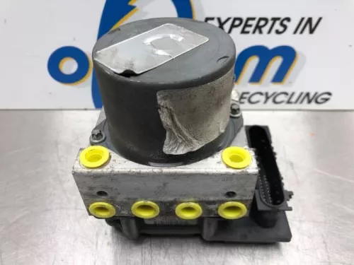 ABS Pomp-7609455