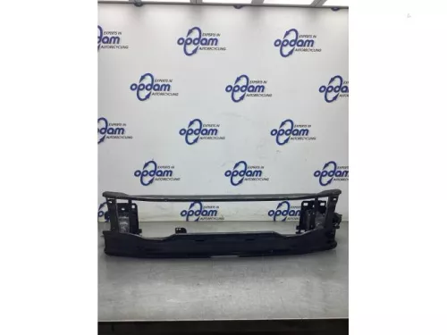 Bumperframe voor-8247887