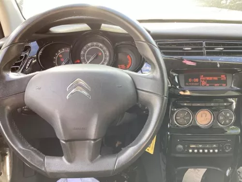 Display Interieur-8347914
