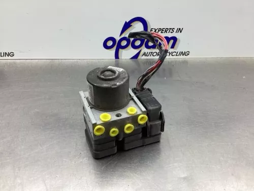 ABS Pomp-8322511