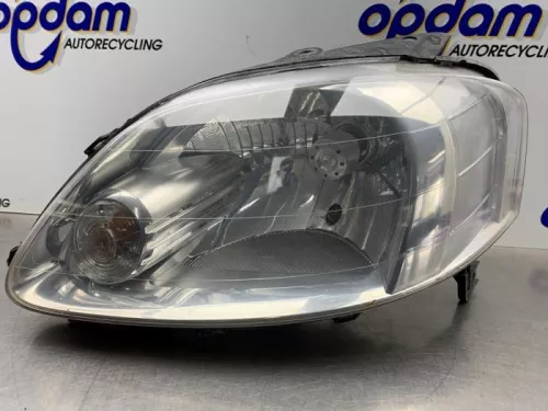 Koplamp links-8352651