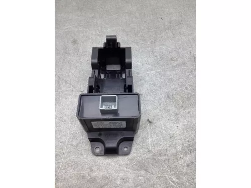 Accu controle module-7867513 (22082178)