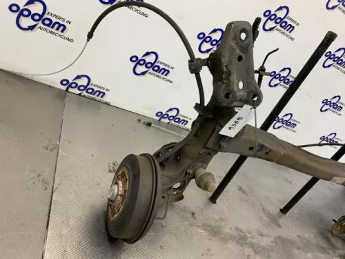 Achteras voorwielaandrijving-8304428 (22375289)