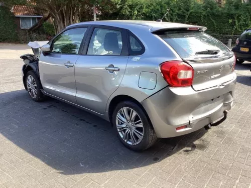 Achteras voorwielaandrijving-7764678