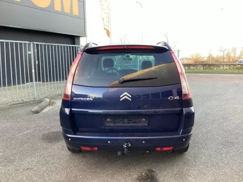 Achterbumper-7986992 (18500425)