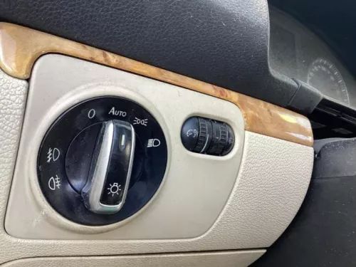 Schakelaar Koplamp Ihv-8323638