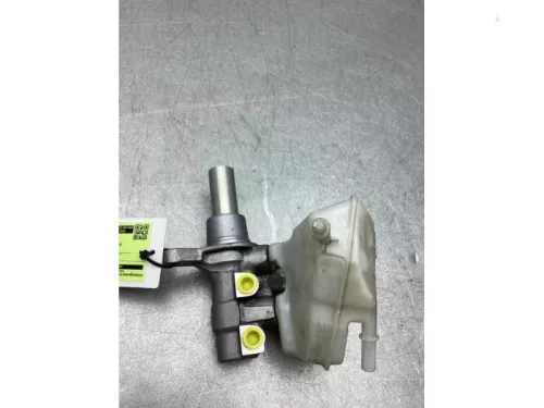 Hoofdremcilinder-8242967 Hoofdremcilinder-8242967