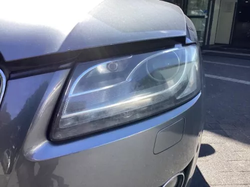 Koplamp links-8332831