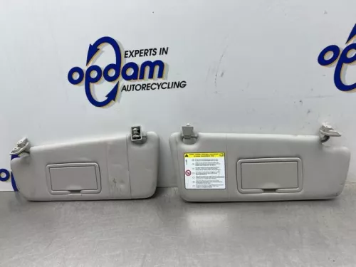 Zonneklep-8358224 Zonneklep-8358224