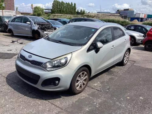 Portier 4Deurs links-achter-8332130