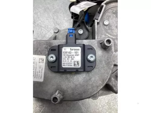 Achterklep motor-7748127 (17192215)