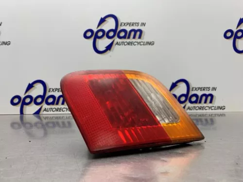 Achterlicht links-8253519