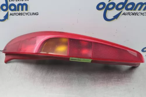 Achterlicht links-7876982