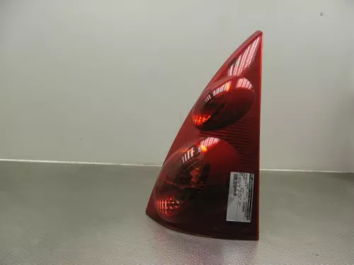 Achterlicht rechts-7738955