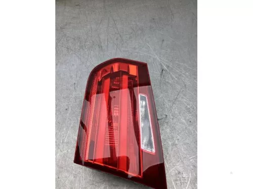 Achterlicht rechts-8147553 (22552174)