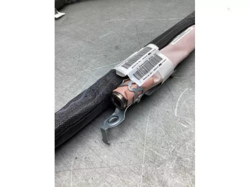 Airbag hemel links-7936875 (20923910)