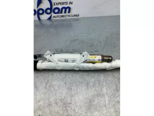 Airbag hemel links-7716927 (17386153)