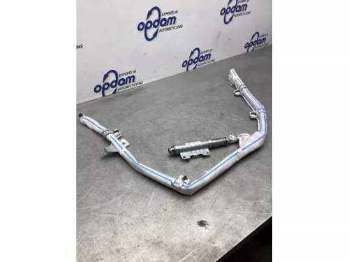 Airbag hemel links-8107470 (19679392)
