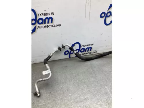 Airco Leiding-8202833 (22303533)