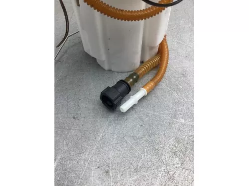 Benzinepomp-8174124 (22154205)