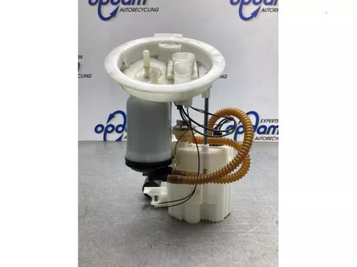Benzinepomp-8122800
