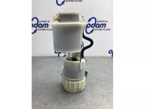 Benzinepomp-8078163