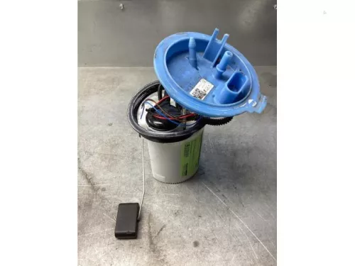 Benzinepomp-8125597