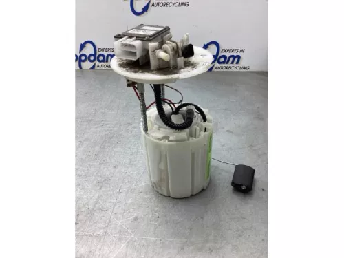 Benzinepomp-8035501