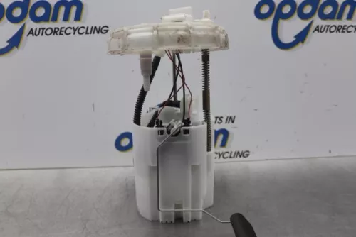 Benzinepomp-7742629