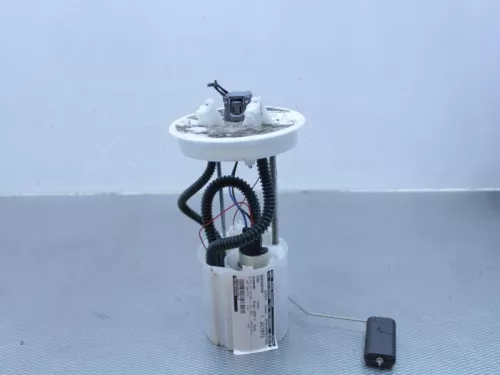 Benzinepomp-7875489