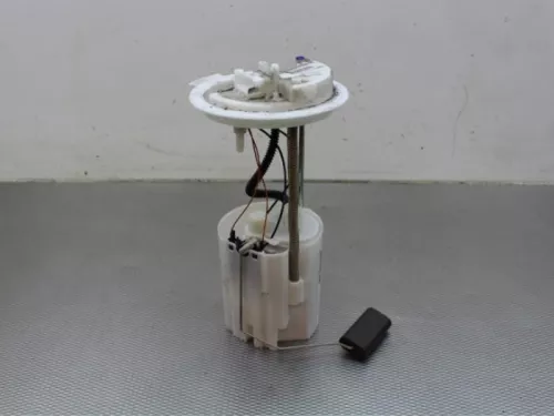Benzinepomp-7887090