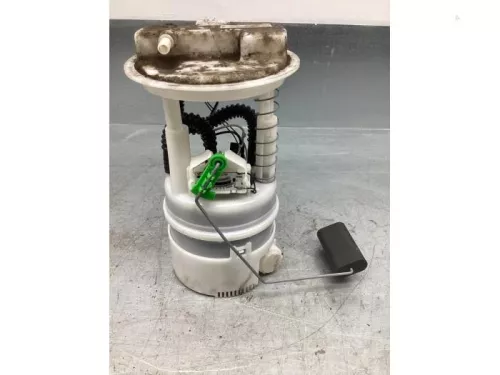 Benzinepomp-7745212 (16912791)