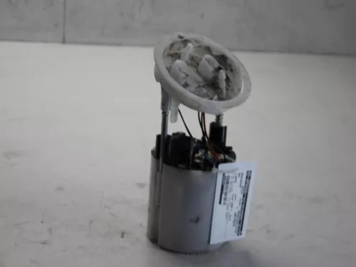 Benzinepomp-7879793