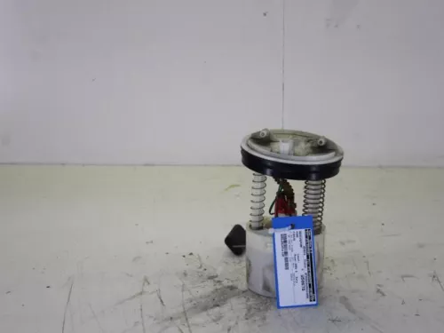 Benzinepomp-7885454