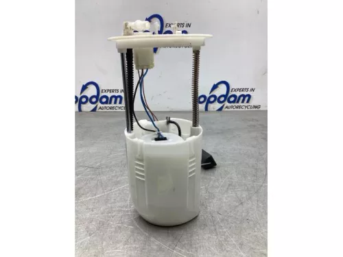 Benzinepomp-8038204