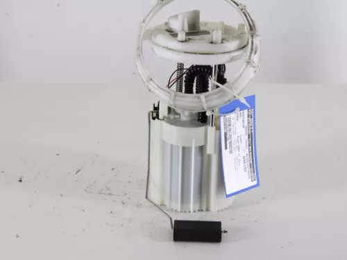 Benzinepomp-7889418