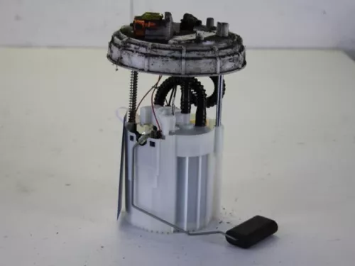 Benzinepomp-7882883