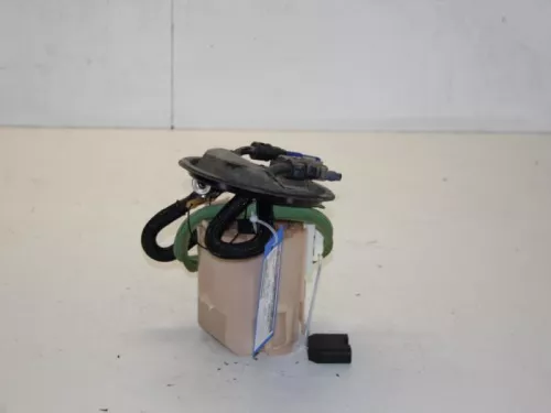 Benzinepomp-7881355