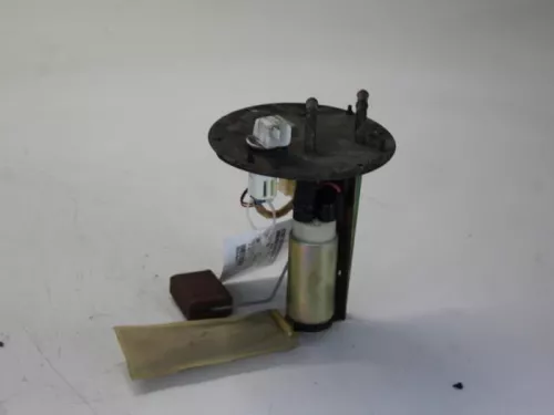 Benzinepomp-7880191