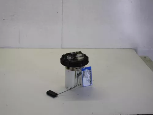 Benzinepomp-7882903