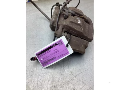 Remklauw (Tang) rechts-voor-8252685