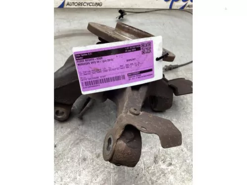 Fusee rechts-voor-8354608