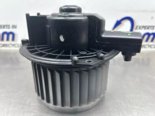 Kachel Ventilatiemotor-8349133
