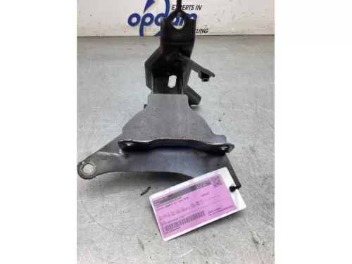 Versnellingsbak Steun-8334926