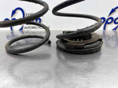 Schroefveer achter-8356556