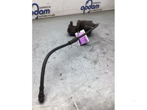 Remklauw (Tang) rechts-voor-8281742