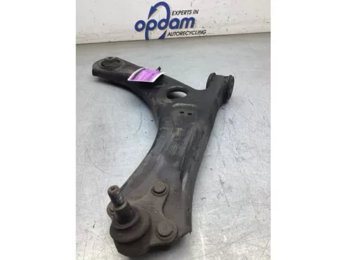 Draagarm onder rechts-voor-8281742